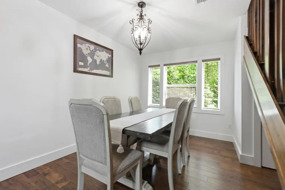 Underburg Ln Franklin, NC 28734