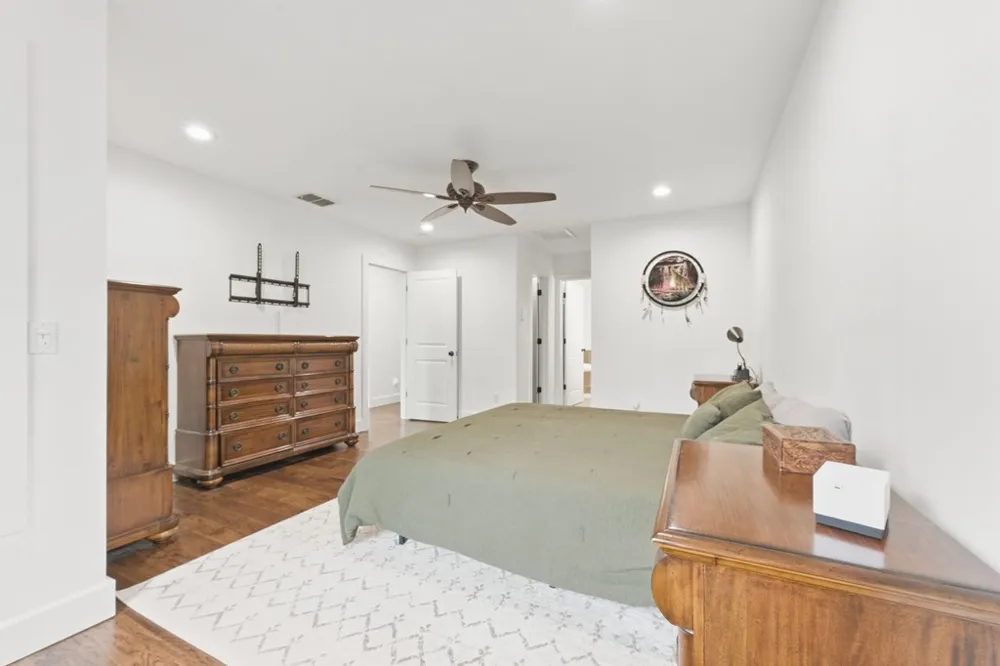 Underburg Ln Franklin, NC 28734