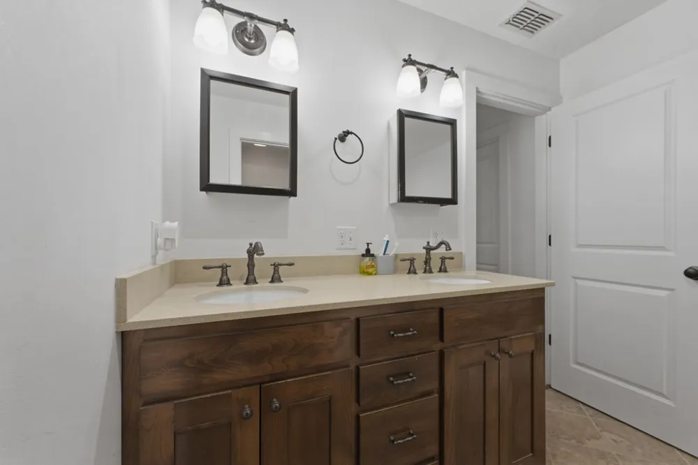 Underburg Ln Franklin, NC 28734