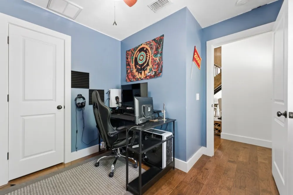 Underburg Ln Franklin, NC 28734