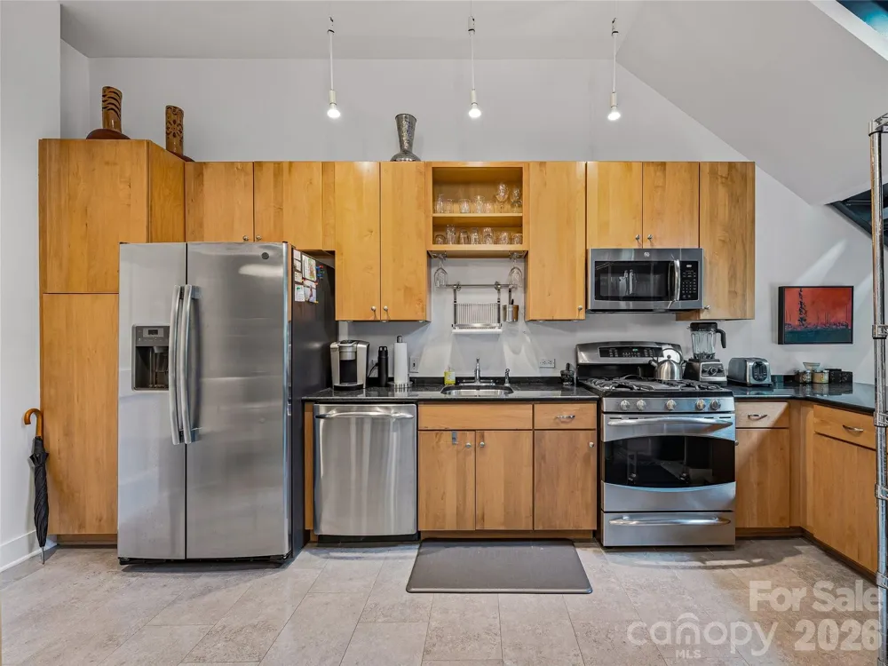 60 Market Street #107 Asheville, NC 28801