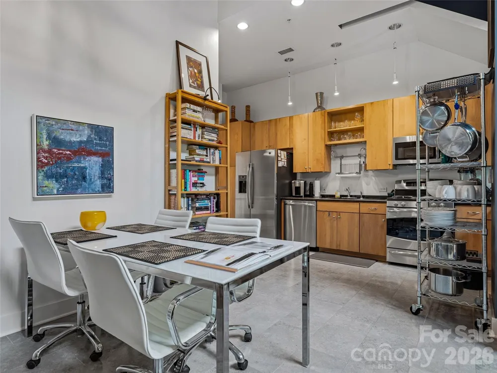 60 Market Street #107 Asheville, NC 28801