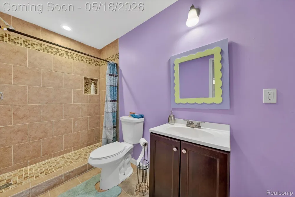 54908 Grenelefe Circle W Lyon Charter Township, MI 48178