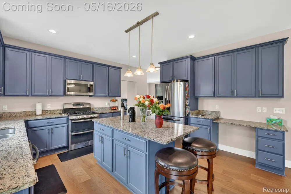 54908 Grenelefe Circle W Lyon Charter Township, MI 48178