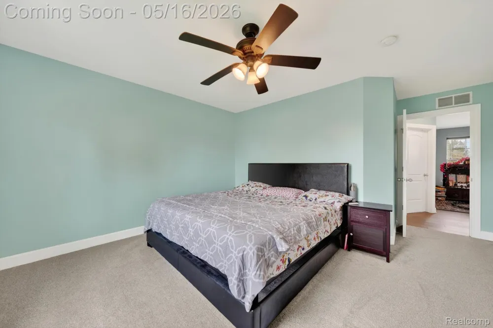 54908 Grenelefe Circle W Lyon Charter Township, MI 48178