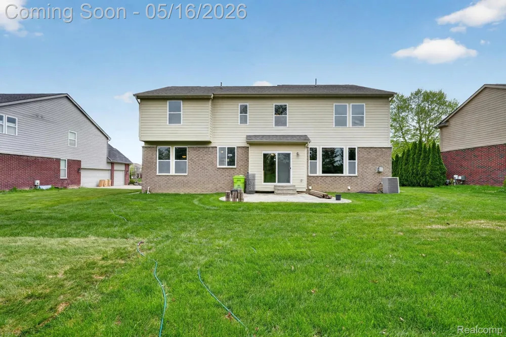 54908 Grenelefe Circle W Lyon Charter Township, MI 48178