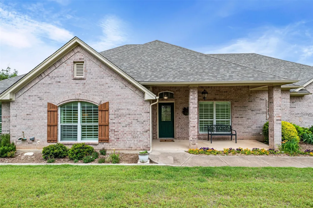 2809 Wind Point Court Tolar, TX 76476