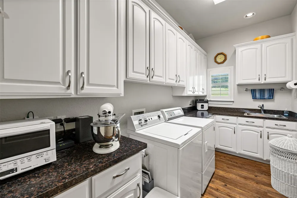 2809 Wind Point Court Tolar, TX 76476