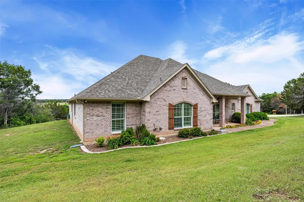 2809 Wind Point Court Tolar, TX 76476