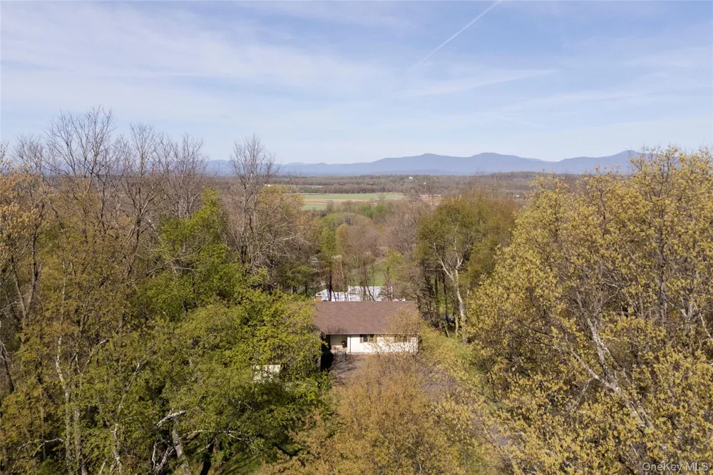 97 Spencer Drive Red Hook, NY 12571