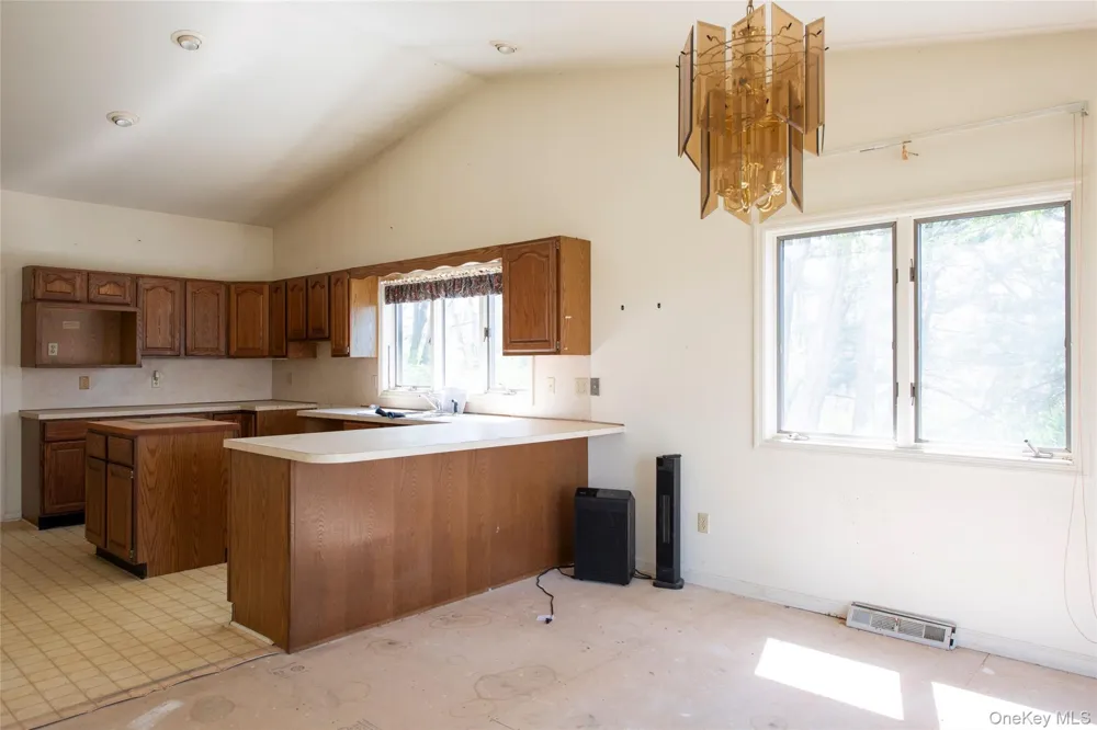 97 Spencer Drive Red Hook, NY 12571
