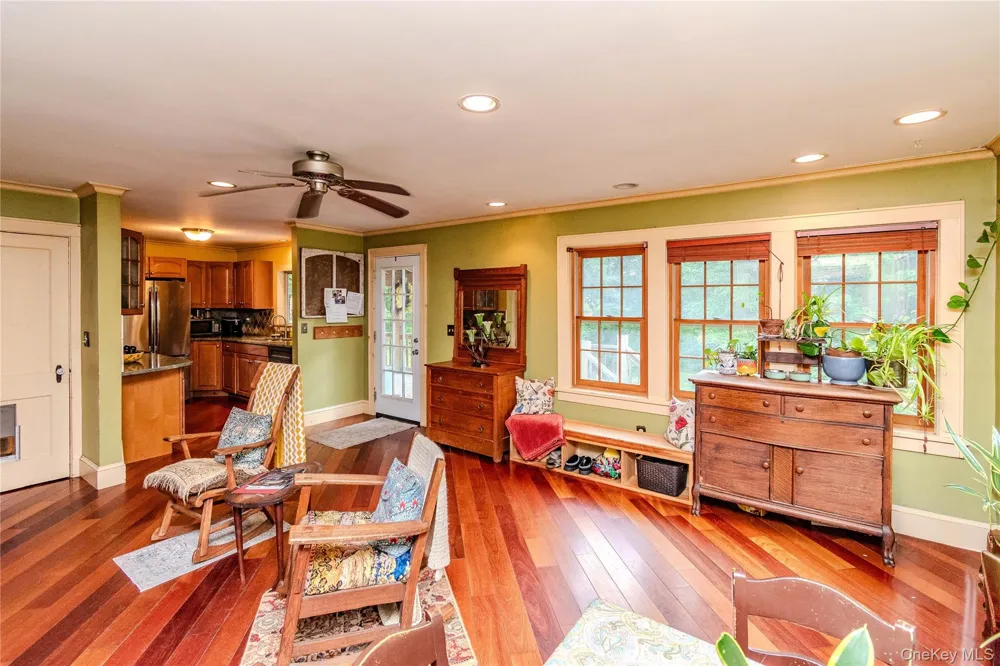 406 Upper Mountain Road Pine Bush, NY 12566