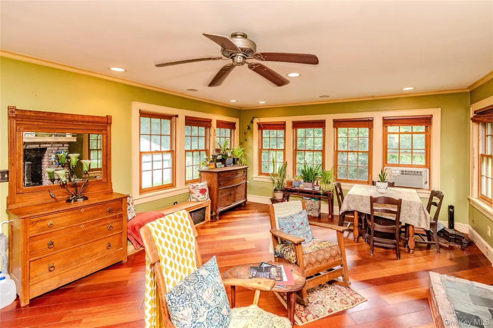 406 Upper Mountain Road Pine Bush, NY 12566