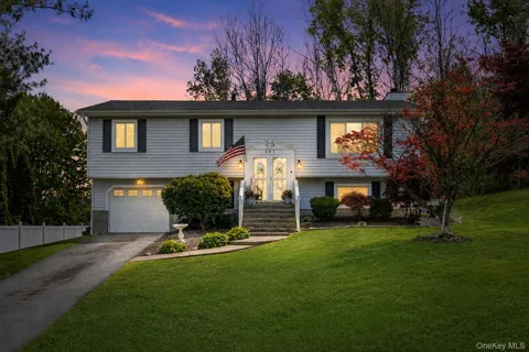 105 Shaker Court