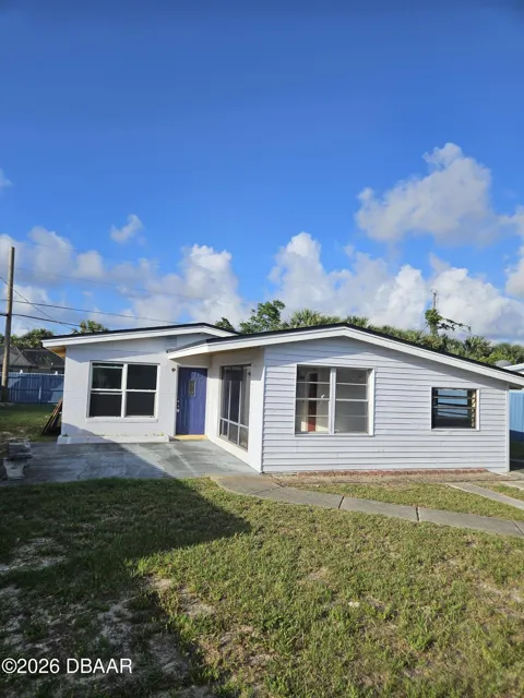 122 Essex Drive