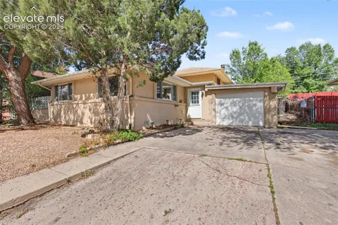 2023 Circle Drive