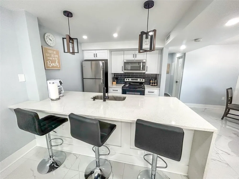 315 MEDALLION BOULEVARD #F Madeira Beach, FL 33708