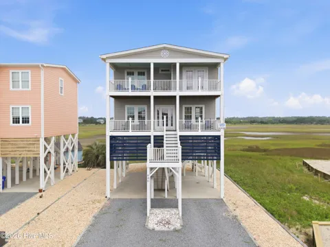 840 Ocean Boulevard W