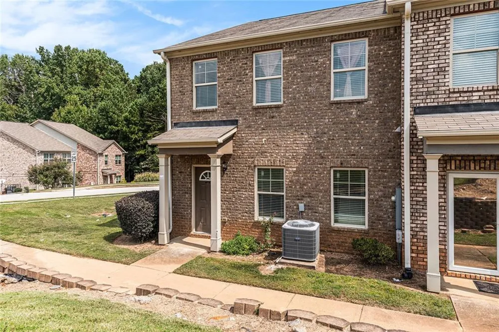 7442 Pine Brook Road Stockbridge, GA 30281