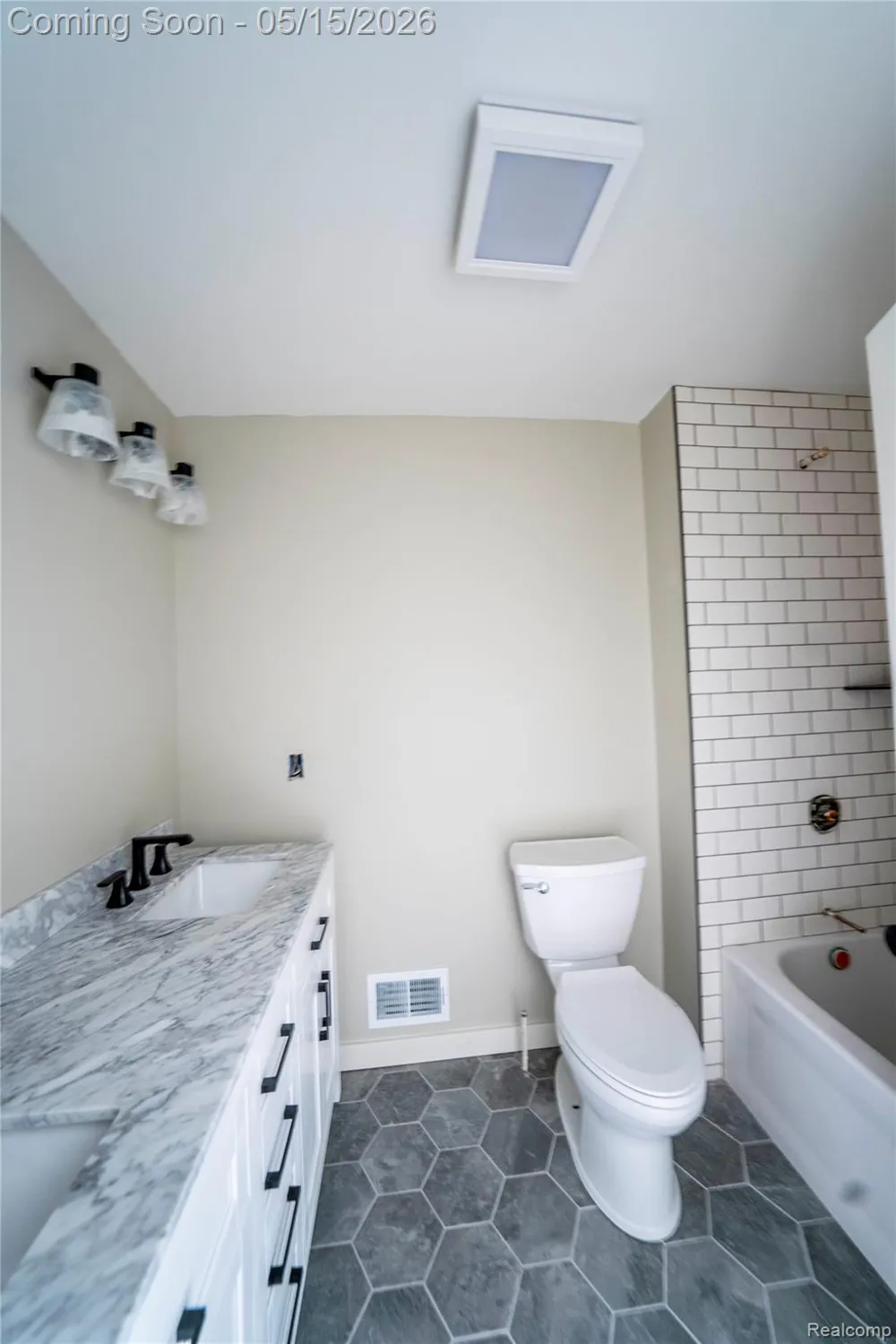 3571 7th Street Wyandotte City, MI 48192