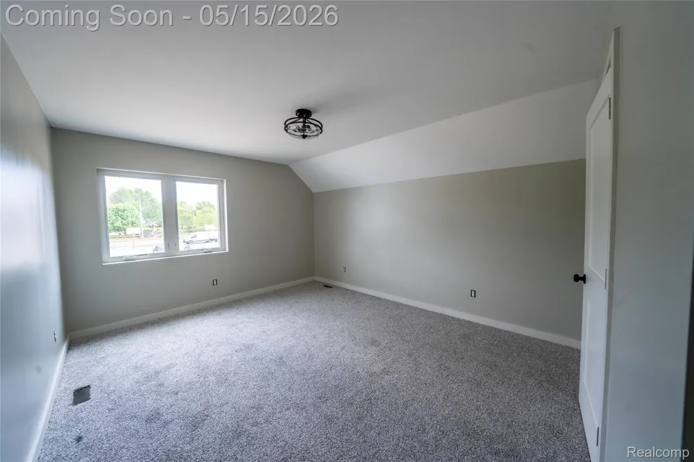 3571 7th Street Wyandotte City, MI 48192