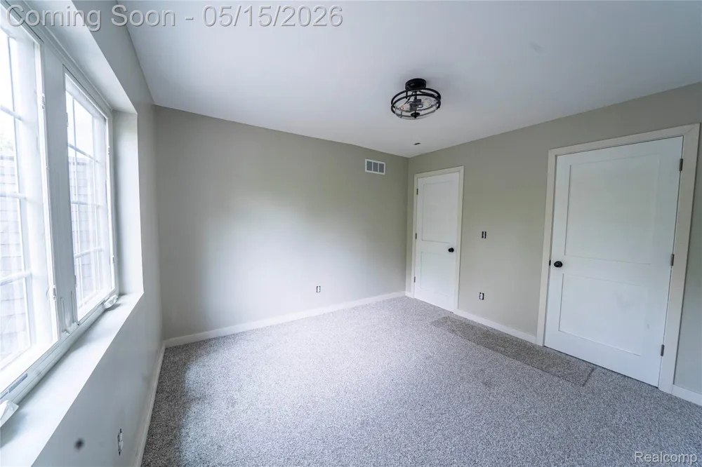 3571 7th Street Wyandotte City, MI 48192