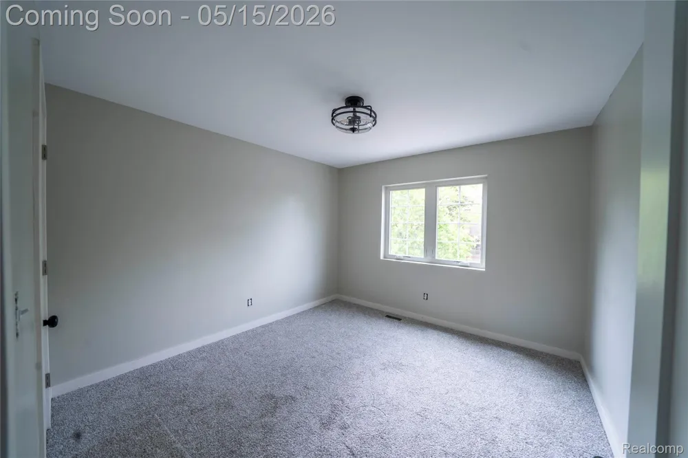 3571 7th Street Wyandotte City, MI 48192