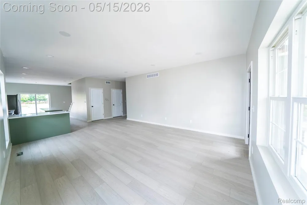 3571 7th Street Wyandotte City, MI 48192