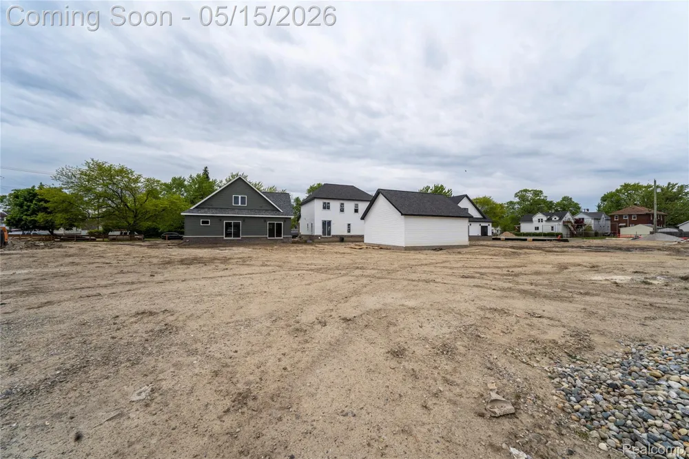 3571 7th Street Wyandotte City, MI 48192
