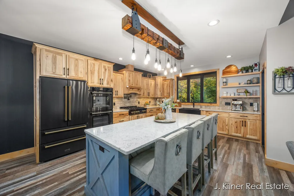 4390 22 Mile Road NW Tyrone Township, MI 49330