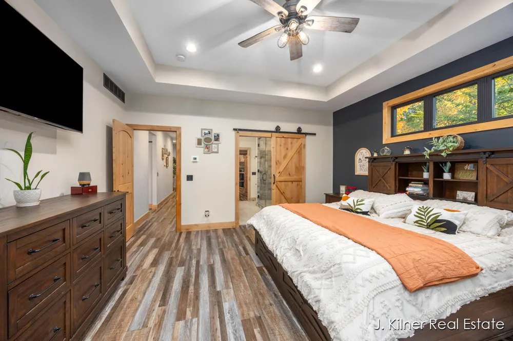 4390 22 Mile Road NW Tyrone Township, MI 49330