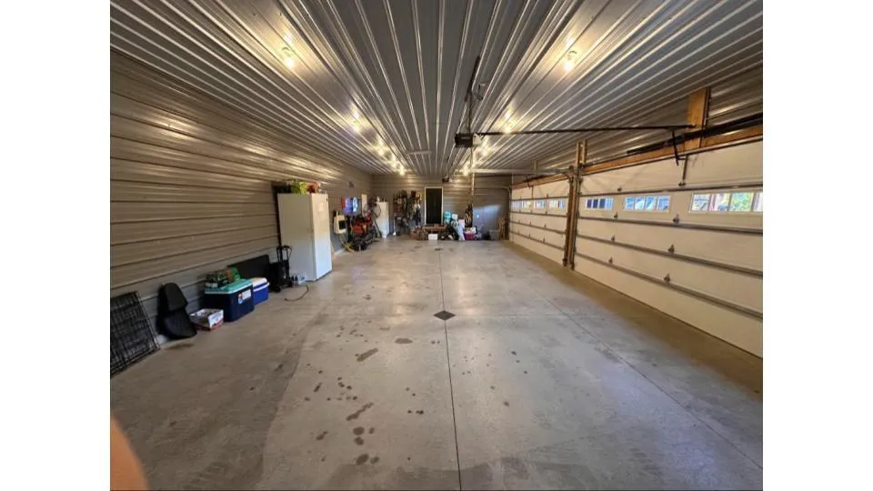 4390 22 Mile Road NW Tyrone Township, MI 49330