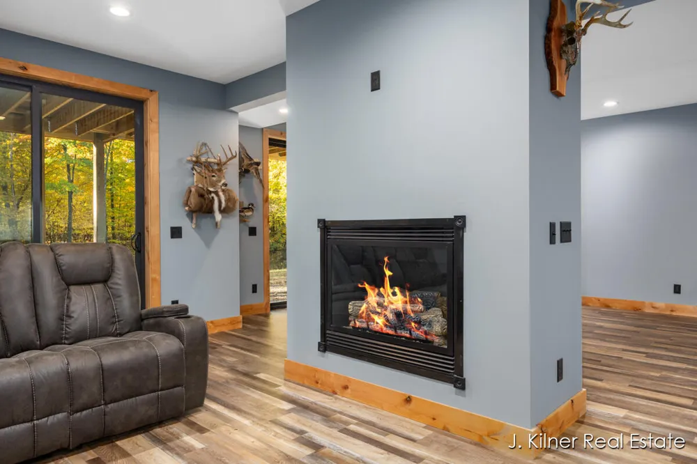 4390 22 Mile Road NW Tyrone Township, MI 49330