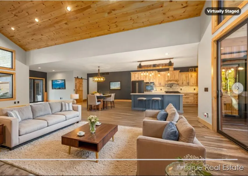 4390 22 Mile Road NW Tyrone Township, MI 49330