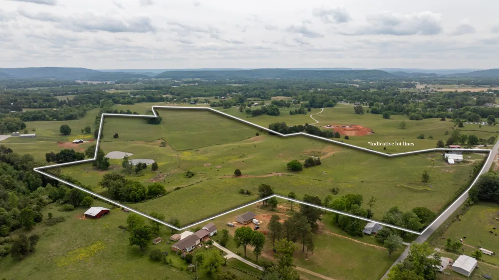 1496 S Bunker Hill Rd Sparta, TN 38583