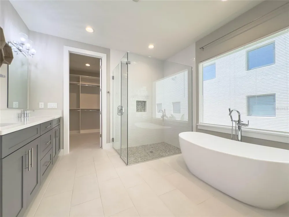 16210 RAVENNA COURT Montverde, FL 34756