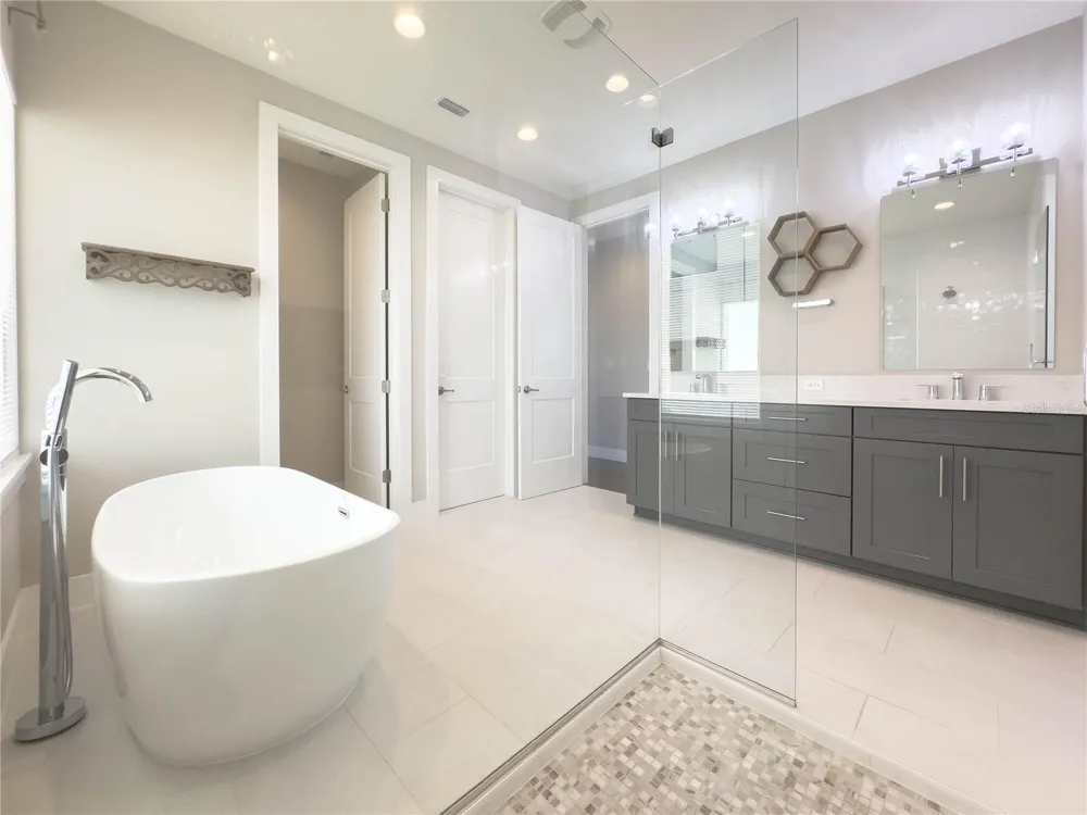 16210 RAVENNA COURT Montverde, FL 34756