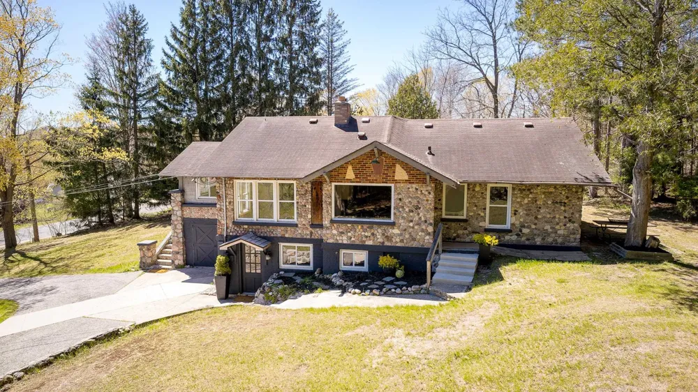 925 Beech Street Frankfort City, MI 49635