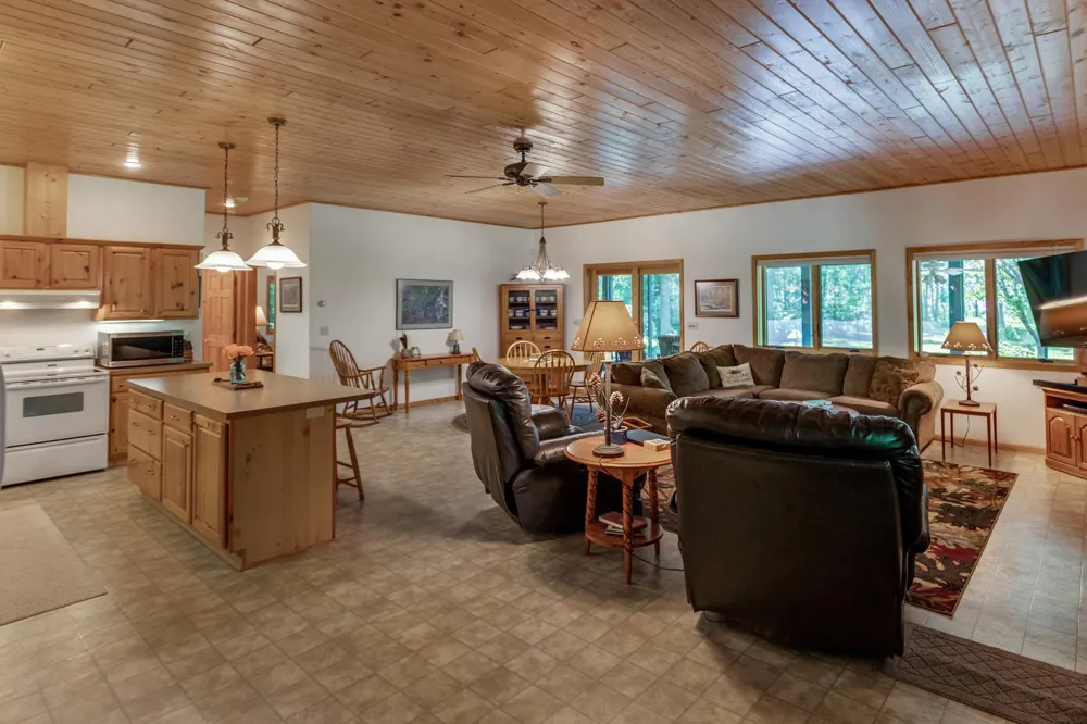 11027 Oak Point Road NW Cass Lake, MN 56633