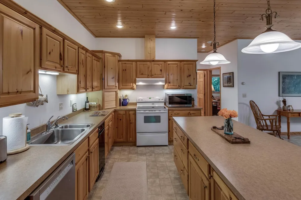 11027 Oak Point Road NW Cass Lake, MN 56633