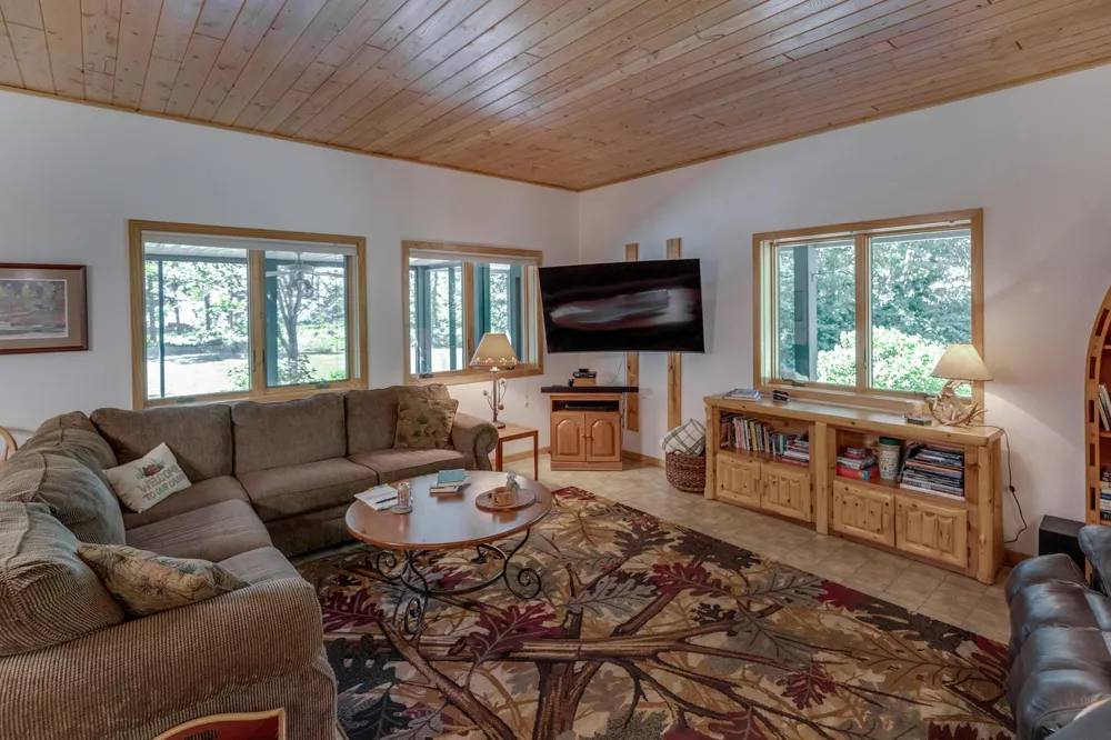 11027 Oak Point Road NW Cass Lake, MN 56633