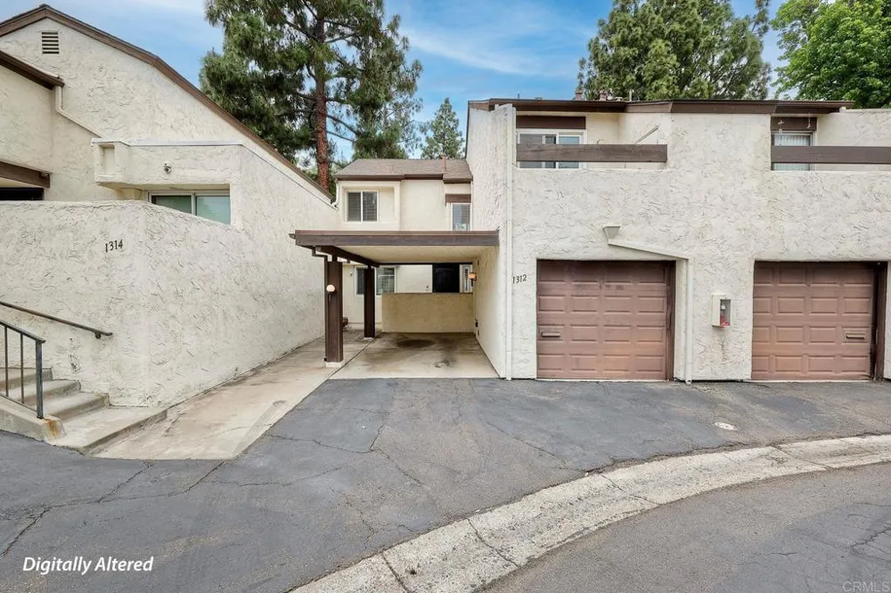 1312 Hawk Lane El Cajon, CA 92020
