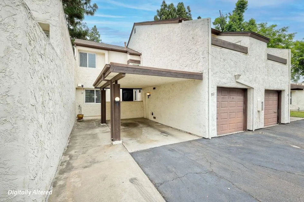 1312 Hawk Lane El Cajon, CA 92020