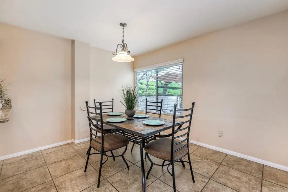 1312 Hawk Lane El Cajon, CA 92020