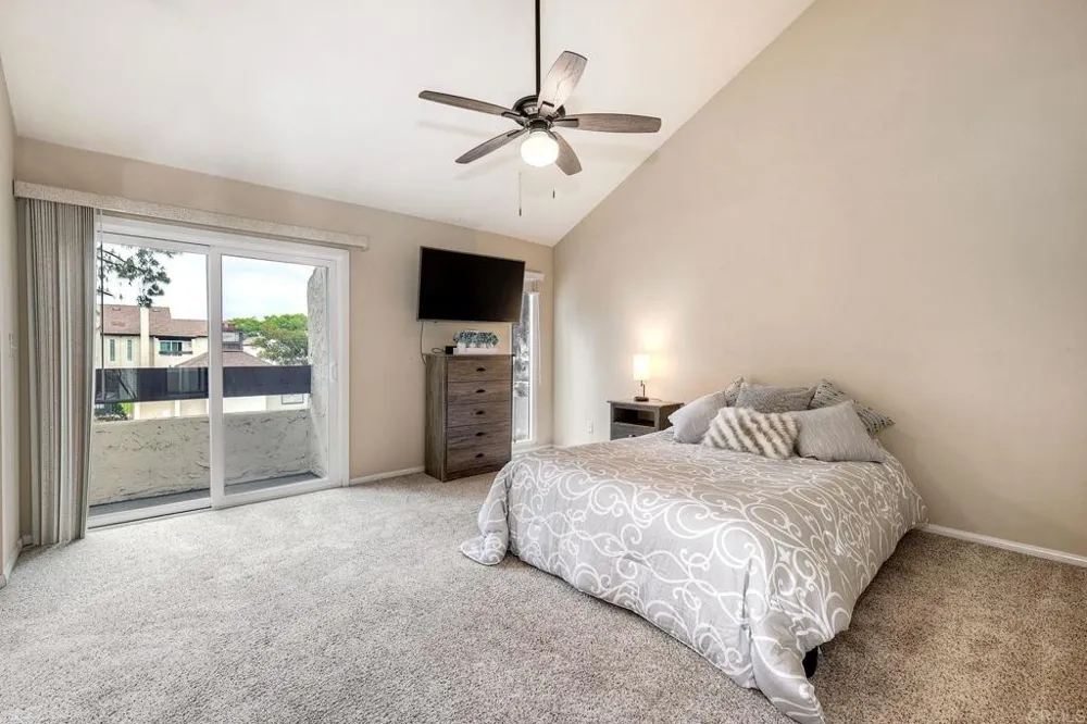 1312 Hawk Lane El Cajon, CA 92020