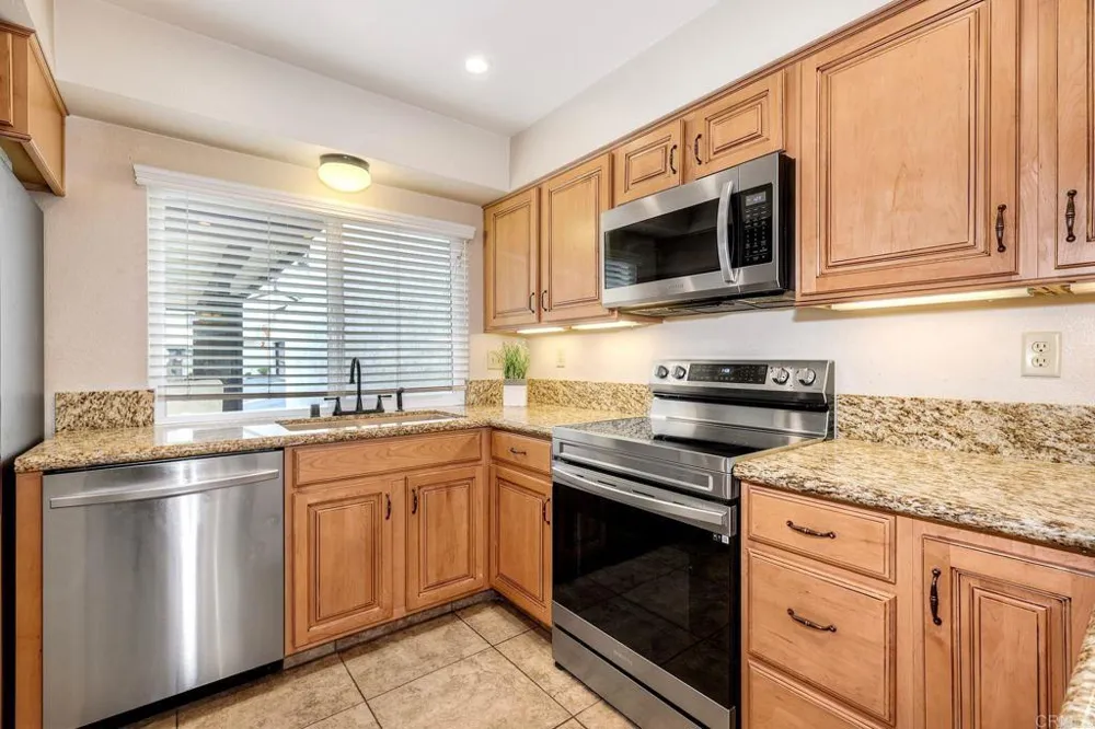 1312 Hawk Lane El Cajon, CA 92020