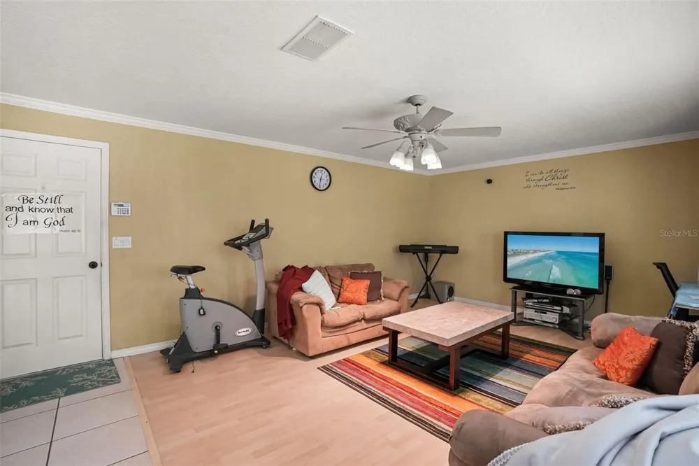 268 TAVESTOCK LOOP Winter Springs, FL 32708