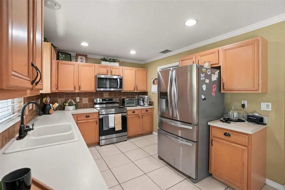 268 TAVESTOCK LOOP Winter Springs, FL 32708