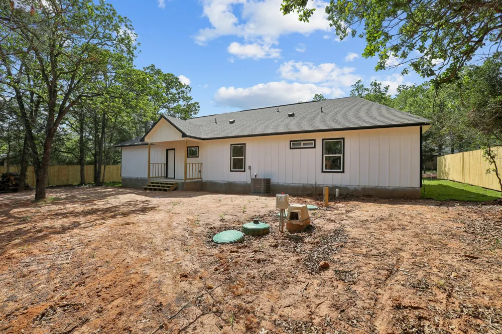 210 Flint Ridge Street Bastrop, TX 78602