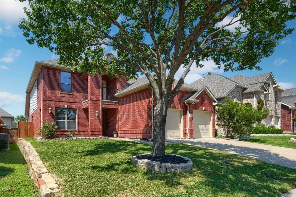 1127 Valley Vista Drive Irving, TX 75063